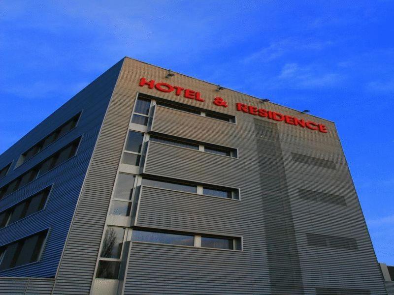 Silver Residence Hotel Bagnolo in Piano Exterior photo